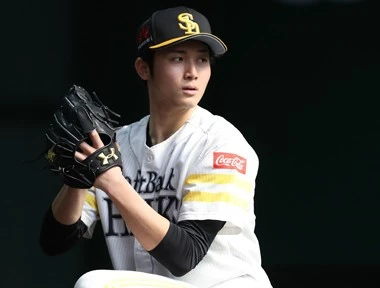 ホークス高橋純平 どよめくブルペン 田中正義 松本裕樹と投手王国を プロ野球 集英社のスポーツ総合雑誌 スポルティーバ 公式サイト Web Sportiva