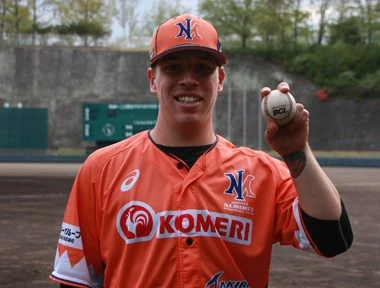 プロ野球の緊急補強にオススメ 新潟のトルス投手が熱投アピール プロ野球 集英社のスポーツ総合雑誌 スポルティーバ 公式サイト Web Sportiva プロ野球の緊急補強にオススメ 新潟のトルス投手が熱投アピール プロ野球 集英社のスポーツ総合雑誌 スポルティーバ 公式サイト Web Sportiva