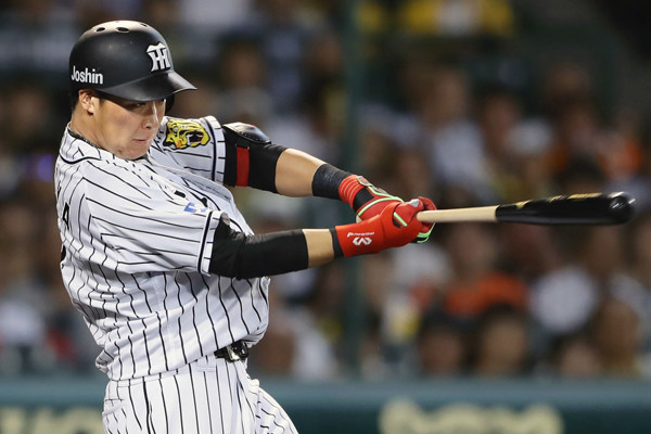 最下位 阪神に見た唯一の光 大山悠輔は 真の４番 となりえるか プロ野球 集英社のスポーツ総合雑誌 スポルティーバ 公式サイト Web Sportiva