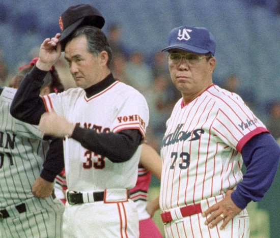1993年は長嶋茂雄監督率いる巨人とペナントを争った野村氏　photo by Kyodo News