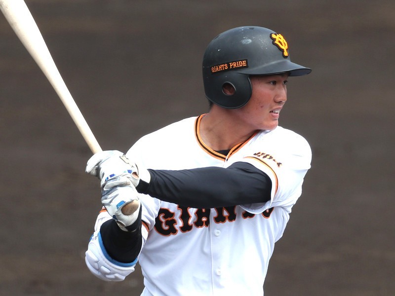 井端弘和が語るセ パ新人王候補 巨人 山下を将来はクリーンナップと評価 プロ野球 集英社のスポーツ総合雑誌 スポルティーバ 公式サイト web sportiva