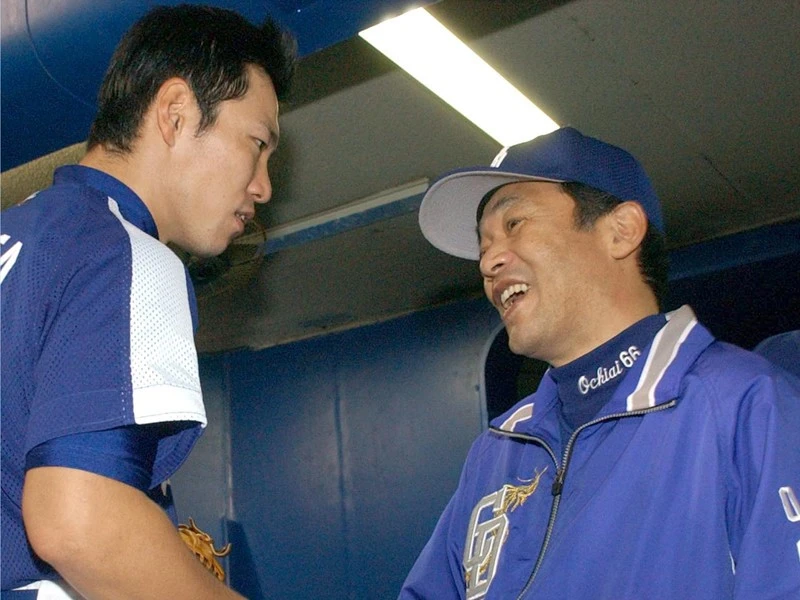 井端弘和が語る名将 星野仙一と落合博満の違い 立浪和義との二遊間 プロ野球 集英社のスポーツ総合雑誌 スポルティーバ 公式サイト Web Sportiva