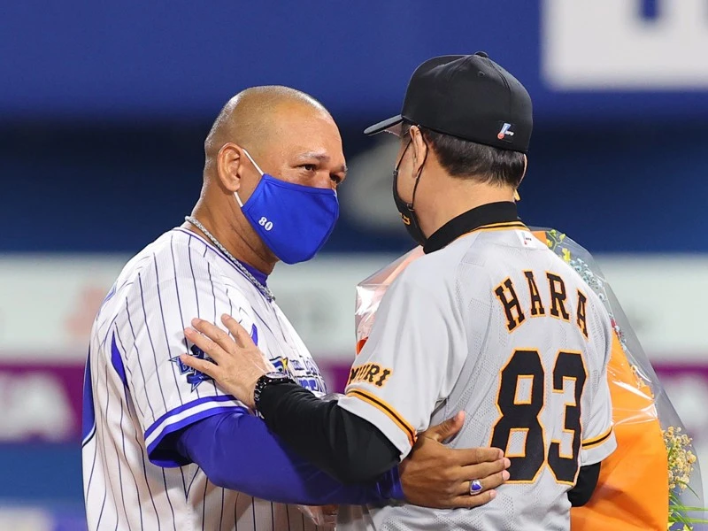 投手なのに敬遠 ３連続本塁打の選手など 打撃もヤバかった投手たち プロ野球 集英社のスポーツ総合雑誌 スポルティーバ 公式サイト Web Sportiva