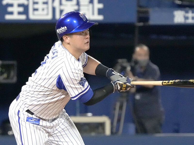 WBC2023 選手ユニフォームキーホルダー 源田壮亮 - 記念グッズ