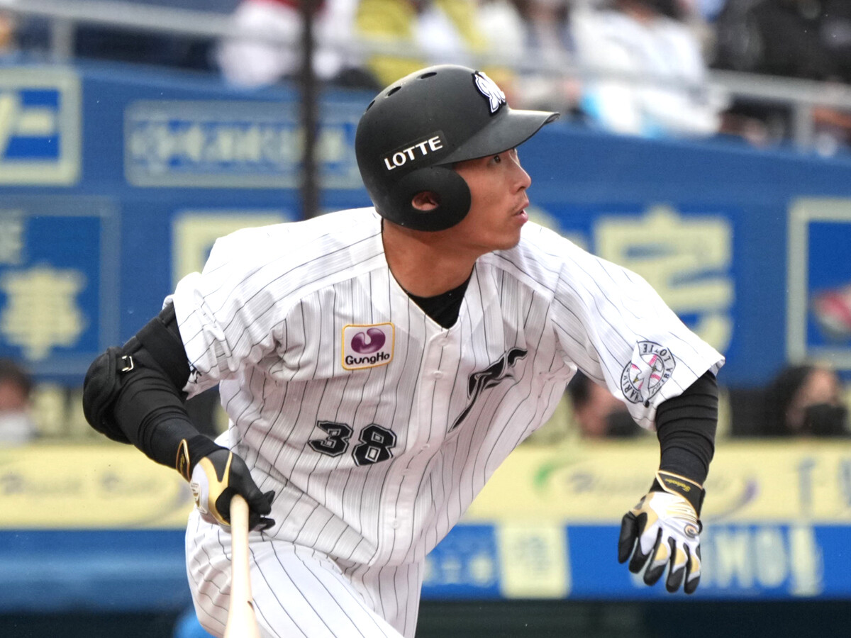 少年時代のロッテ髙部瑛斗に「左打ち」を進言したのは松永浩美だった。今季の活躍にも「アキならもっとできる」 プロ野球 野球 web  Sportiva