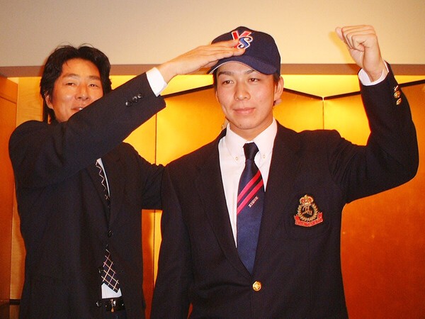 日本大学から2002年ドラフト３位でヤクルトに入団した館山昌平氏