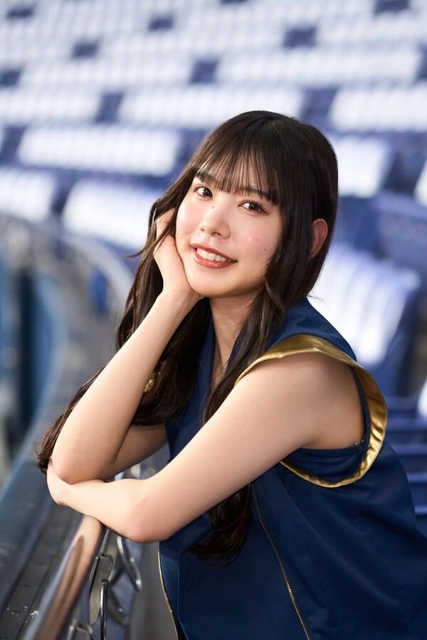 リーダーでパフォーマーのNUIさん。大阪府出身の５年目