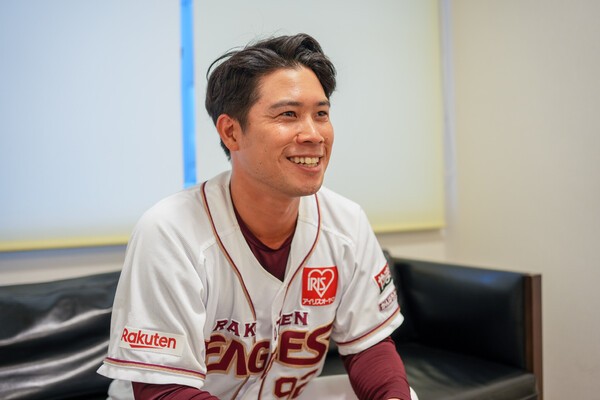 昨年現役を引退し、今季から楽天の二軍コーチを務めている奥村展征