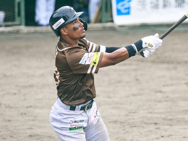 ロッテが独立リーグの外国人選手・マーティンを育成で獲得した理由 BC茨城GMが語る舞台裏