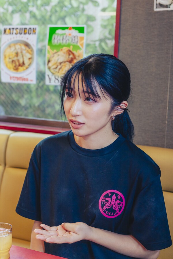 大学と仕事の両立で多忙な日々を送っている