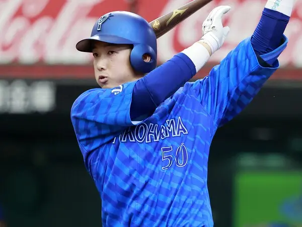 昨シーズン、ベストナインとゴールデングラブ賞を獲得したDeNAの山本祐大　photo by Koike Yoshihiro
