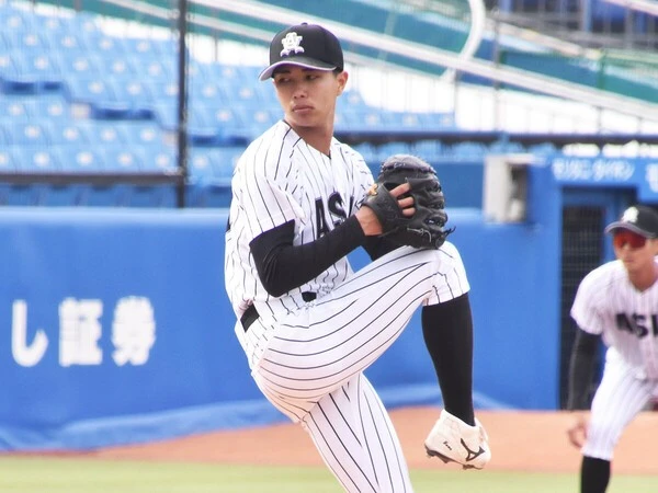 最速154キロを誇る亜細亜大のドラフト候補・山城京平　photo by Kikuchi Takahiro