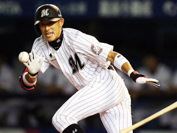 【値下げしました‼︎】NPBバット 新品未使用 ロッテ岡田幸文選手 プロ野球支給品 千葉ロッテ岡田幸文、59打席連続無安打で野手ワースト記録更新
