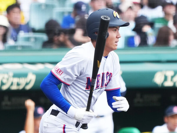 茨城大会で足を負傷し、甲子園では代打での出場となった能戸輝夢photo by Matsuhashi Ryuki