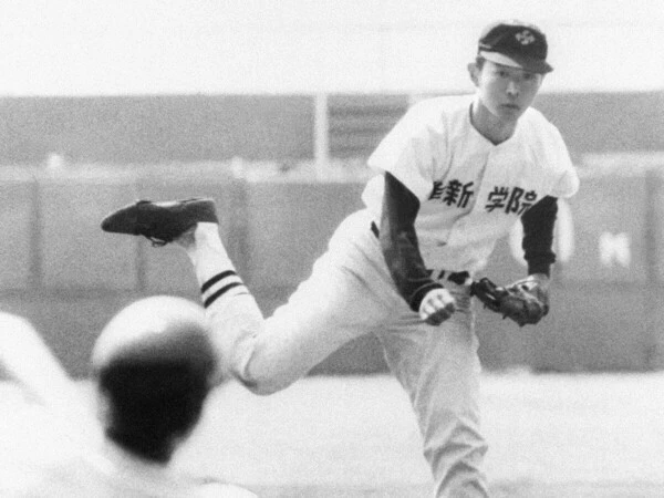 【江川卓伝】広島商の監督はハナから打つことをあきらめた 奇想天外なトリックプレーを考案　