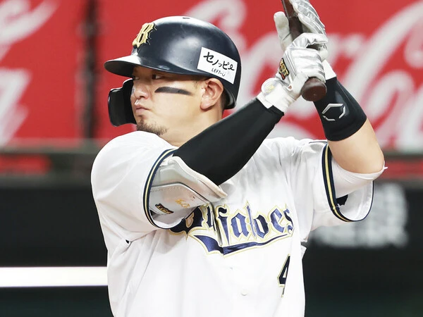 オリックスに移籍して、今季で４年目を迎える森友哉photo by Koike Yoshihiro