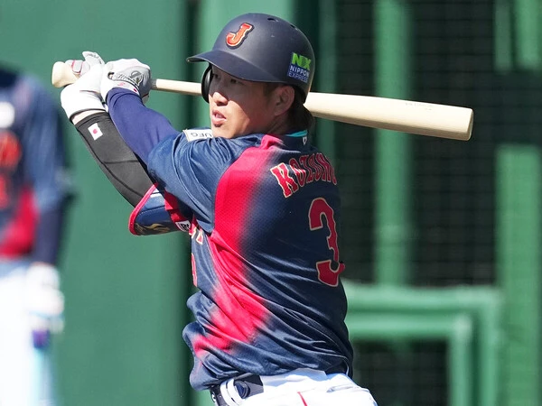 昨季、首位打者と最高出塁率のタイトルを獲得した小園海斗photo by Sankei Visual