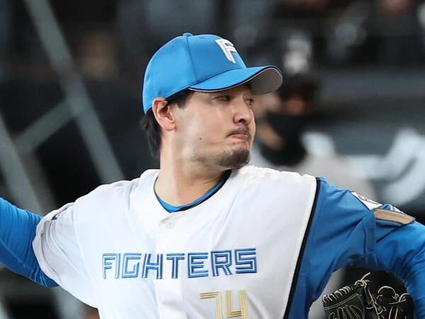 ソフトバンクから移籍した有原は日本ハムにとって大きな補強に　photo by Sankei Visual