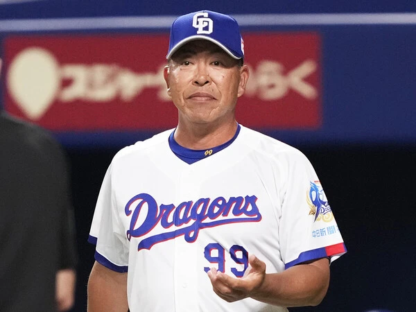 ６年ぶりのAクラスを目指す中日・井上一樹監督　photo by Sankei Visual