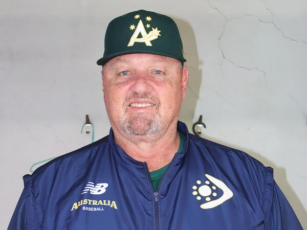 2000年に1年間だけ中日でプレーしたデーブ・ニルソン監督。当時の登録名は「ディンゴ」だった　photo by Hiroshi Suido