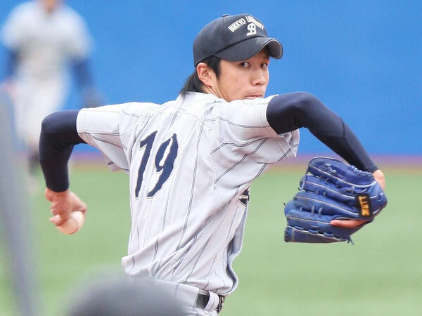 佛教大時代の大野雄大　photo by Sankei Visual