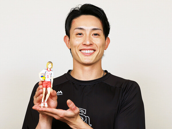『ハイキュー!!』のなかでのお気に入りのキャラは孤爪研磨と語る周東佑京　photo by Ryoji Hanjo