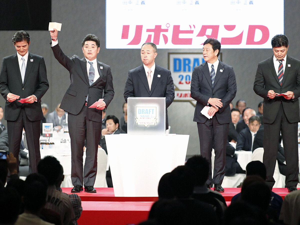 【プロ野球】５球団競合の逸材はなぜ苦しんだのか？ 2016年ドラフトの答え合わせで浮かび上がった「最大の勝者」は？