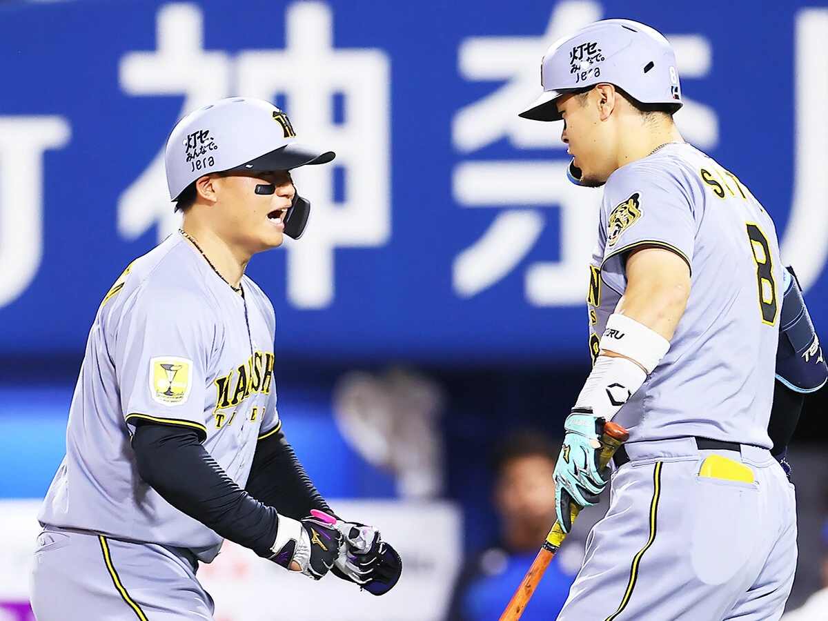 【プロ野球】佐藤輝明か、森下翔太か？  阪神の生え抜き30発コンビが繰り広げる本塁打王争い 名打撃コーチが占う"キング"の行方