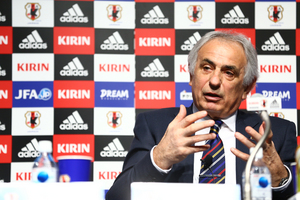 メンバー発表の記者会見で2試合の目標を語ったハリルホジッチ監督