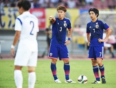 引いた相手をどう崩す アウェー仕様 のuaeを倒す３つの攻略法 サッカー代表 集英社のスポーツ総合雑誌 スポルティーバ 公式サイト Web Sportiva