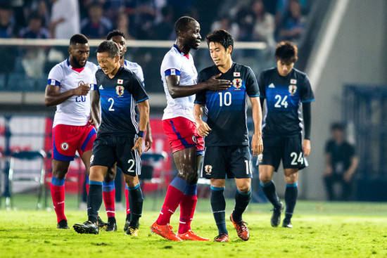 ハリルホジッチは日本の監督に向かない ことが再確認できた２試合 サッカー代表 集英社のスポーツ総合雑誌 スポルティーバ 公式サイト Web Sportiva