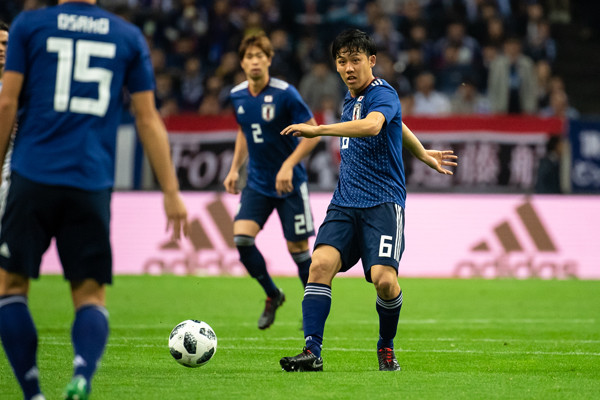 アジア杯は日本代表のここを見よ 柴崎 遠藤の信頼性 大迫の代わりは サッカー代表 集英社のスポーツ総合雑誌 スポルティーバ 公式サイト Web Sportiva