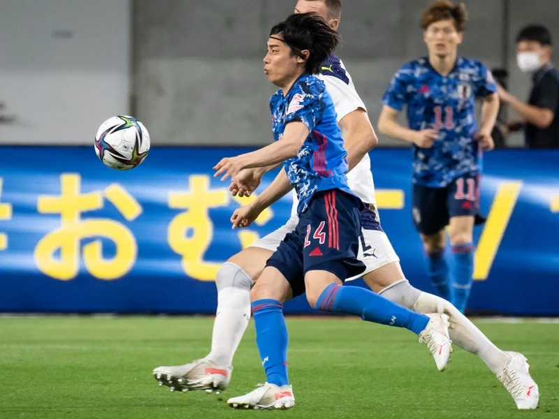 伊東純也は 当確 なのか 久保建英 堂安律 競争激しい右サイド サッカー代表 集英社のスポーツ総合雑誌 スポルティーバ 公式サイト Web Sportiva 伊東純也は 当確 なのか 久保建英 堂安律 競争激しい右サイド サッカー代表 集英社のスポーツ総合雑誌 スポルティーバ 公式サイト Web Sportiva