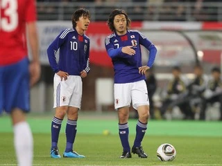 日本人no 1の司令塔は誰か 元日本代表 10番 名波浩がベスト10を選んだ Jリーグ他 集英社のスポーツ総合雑誌 スポルティーバ 公式サイト Web Sportiva 日本人no 1の司令塔は誰か 元日本代表 10番 名波浩がベスト10を選んだ Jリーグ他 集英社のスポーツ総合雑誌 スポルティーバ 公式サイト Web Sportiva