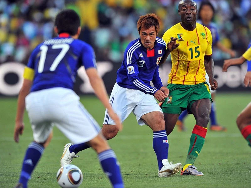 歴代jリーガーの 精神的支柱ベスト５ をパンサー尾形が選出 No 1は チームを劇的に変える選手 Jリーグ他 集英社のスポーツ総合雑誌 スポルティーバ 公式サイト Web Sportiva