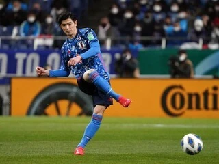 スペインの戦術家がベルギー戦を高評価 収穫は山口蛍と長澤和輝だ サッカー代表 集英社のスポーツ総合雑誌 スポルティーバ 公式サイト Web Sportiva