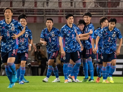 国内組で編成したサッカー日本代表は、香港に圧勝