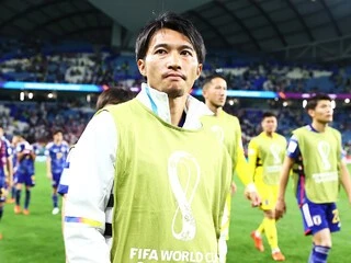 40歳の稲本潤一に聞く カズ超えまでプレーする可能性は Jリーグ他 集英社のスポーツ総合雑誌 スポルティーバ 公式サイト Web Sportiva