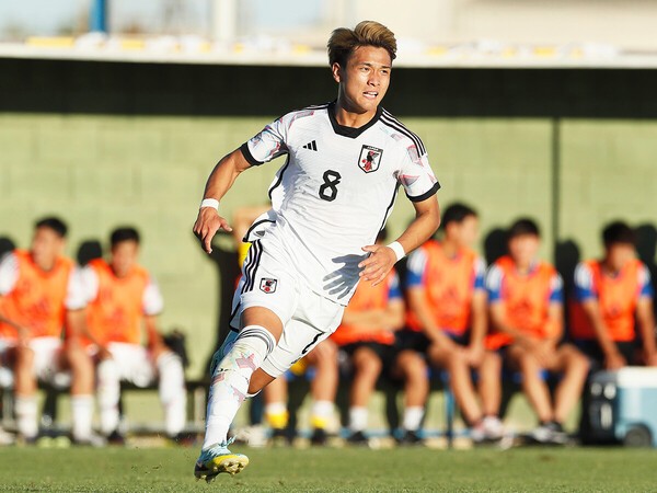 松木玖生は「自分の名前を海外に広げたい」。U-19日本代表で異彩を放っ 