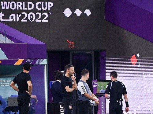VARの導入によって、「大国有利の判定がなくなった」とトルシエは言う
