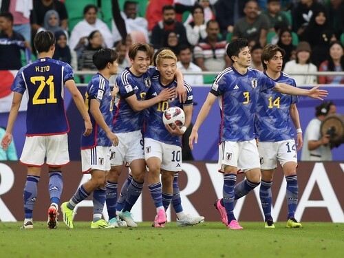 サッカー日本代表は前半は個の力、後半は連係でベトナムを下した photo by Getty Images