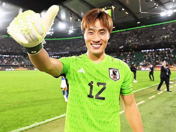 サッカー日本代表GK大迫敬介がライバルを語る「生まれ持った身体