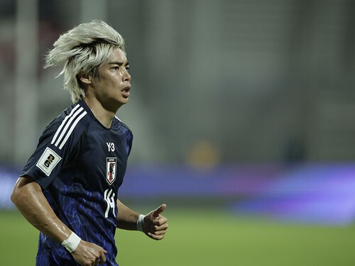 後半から出場、日本のゴールラッシュを生む要因となった伊東純也 photo by Fujita Masato