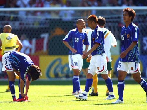 ドイツＷ杯、日本は初戦のオーストラリア戦で逆転負け喫し、チーム内は不穏な空気に包まれていった...　photo by Jun Tsukida/AFLO SPORT