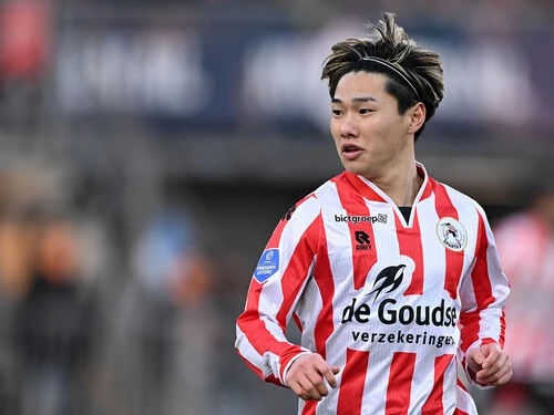 日本代表デビューが期待される三戸舜介　photo by Getty Images