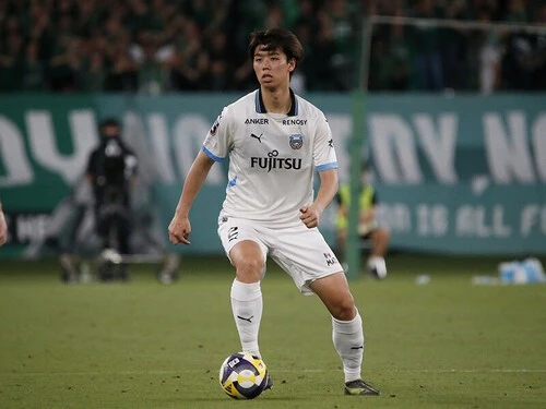 ７月５日の鹿島アントラーズ戦がラストマッチになると言われる高井幸大（川崎フロンターレ） photo by Yamazoe Toshio
