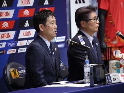 日本代表について記者会見を行なう森保一監督と山本昌邦技術委員長兼ナショナルチームダイレクター photo by Fujita Masato