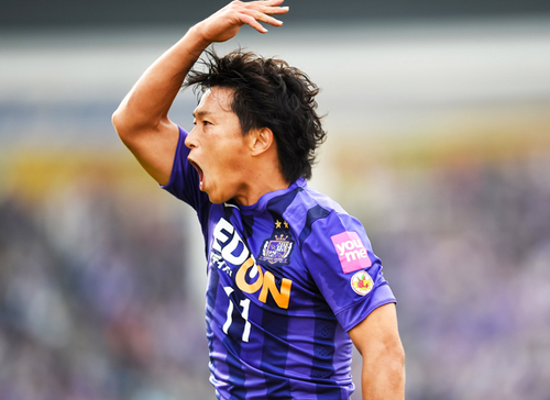 湘南戦で今季12ゴール目を決め、J1歴代最多記録に並んだ佐藤寿人