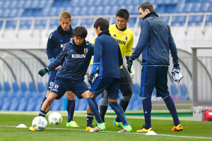 本田圭佑と香川真司が合流した日本代表の試合前日練習