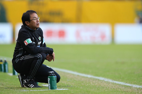 松本山雅の反町康治監督。最終節は横浜FCをホームに迎える